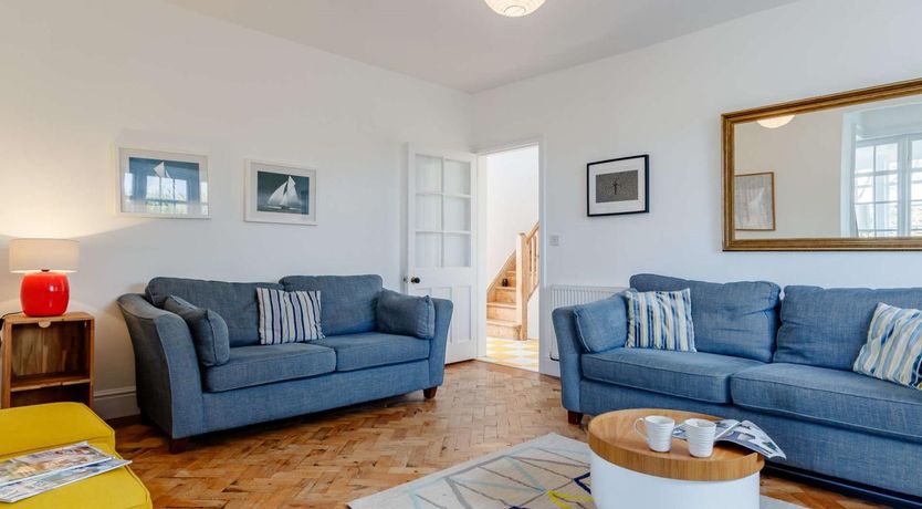 Photo of 4 Bed in Bridport