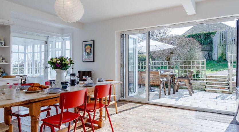 Photo of 4 Bed in Bridport