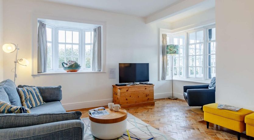 Photo of 4 Bed in Bridport