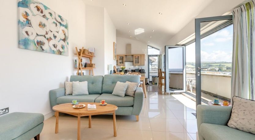 Photo of 2 Bed in West Bay