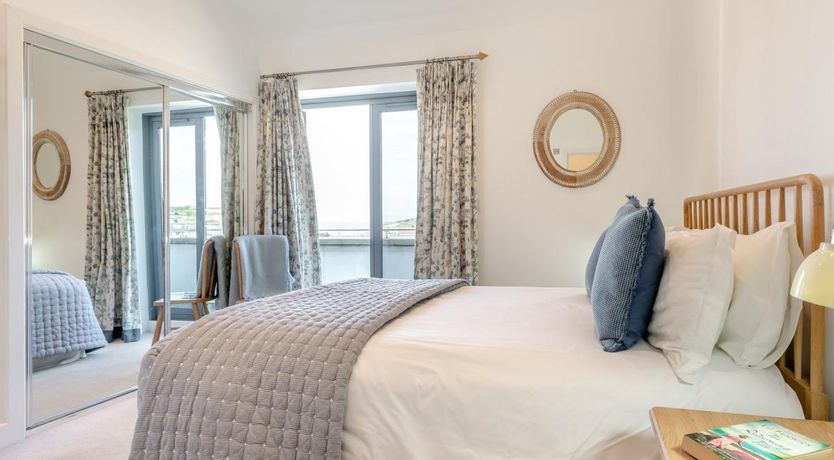 Photo of 2 Bed in West Bay