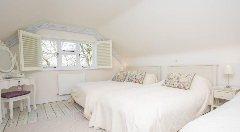 Photo of 2 Bed in Worth Matravers