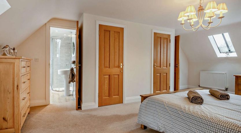 Photo of 3 Bed in West Lulworth