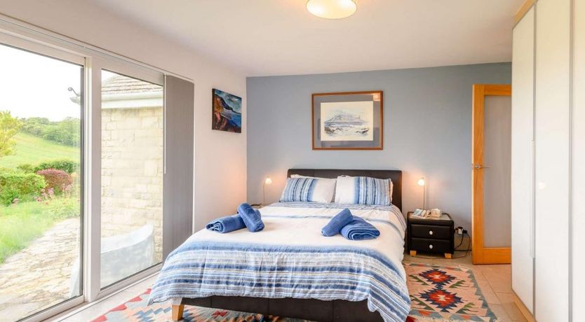 Photo of 3 Bed in Worth Matravers