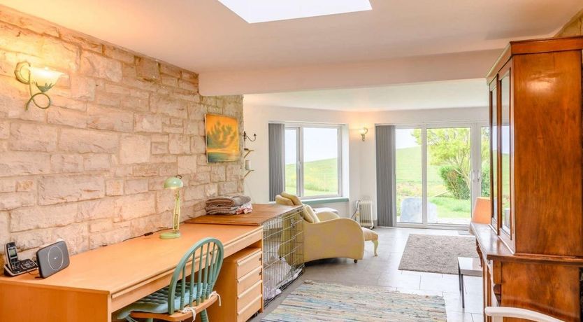 Photo of 3 Bed in Worth Matravers