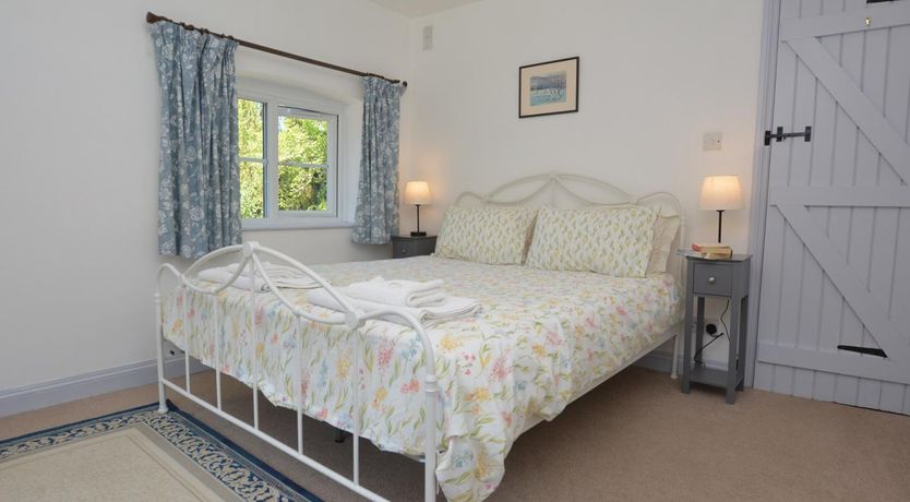 Photo of 1 Bed in Bridport