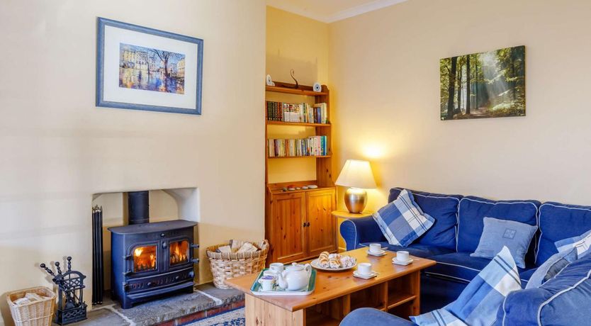 Photo of 5 Bed in Bridport