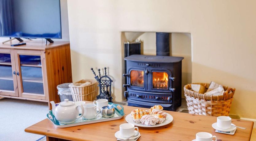 Photo of 5 Bed in Bridport