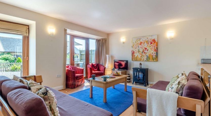 Photo of 3 Bed in Chideock