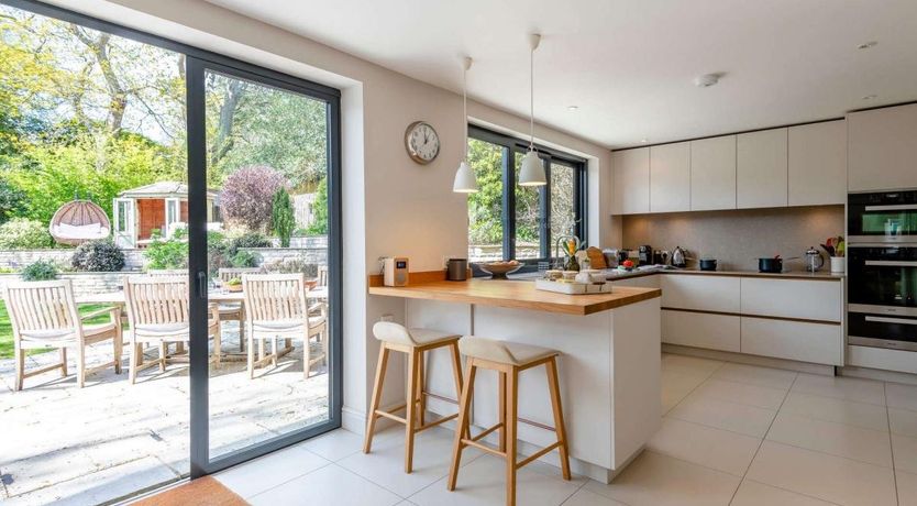 Photo of 4 Bed in Studland