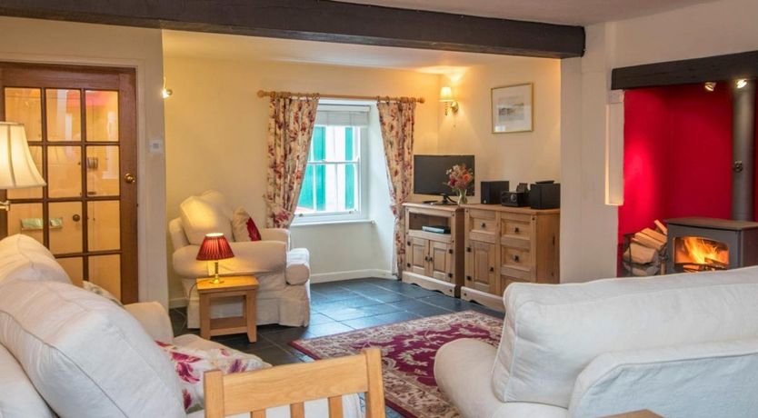 Photo of 2 Bed in Beaminster