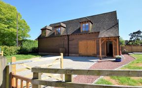 Photo of 2 Bed in Canterbury