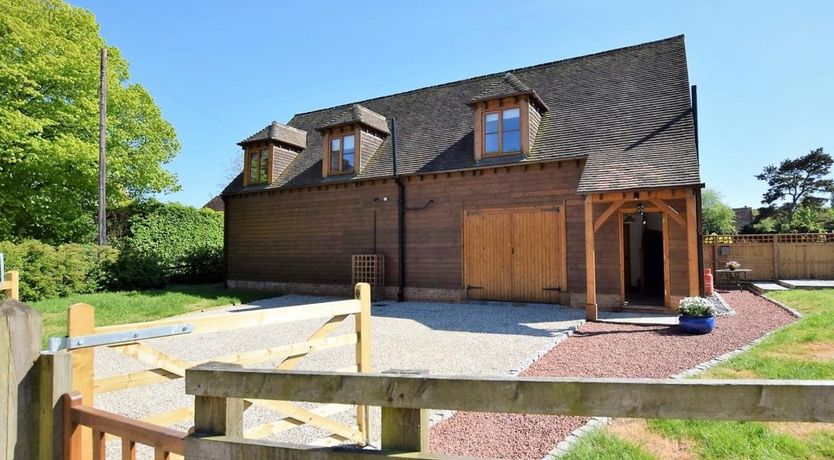 Photo of in Petham (55811)