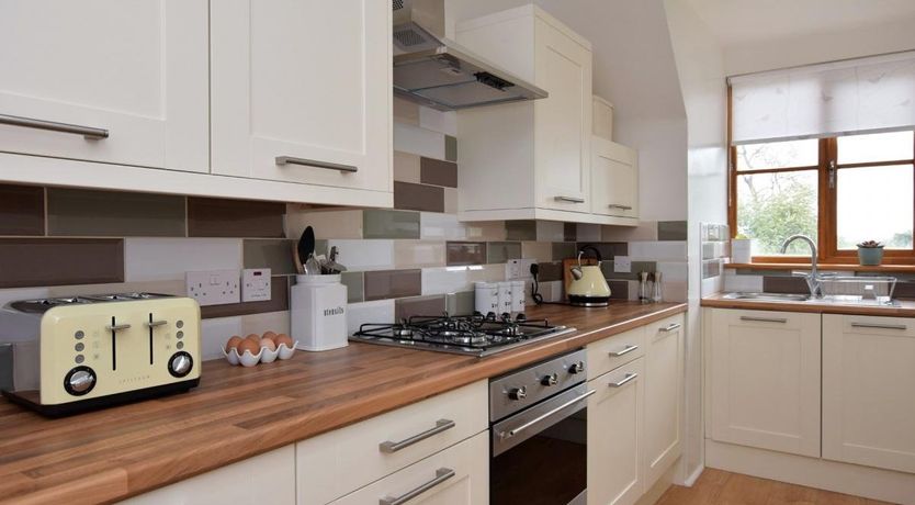 Photo of 2 Bed in Petham