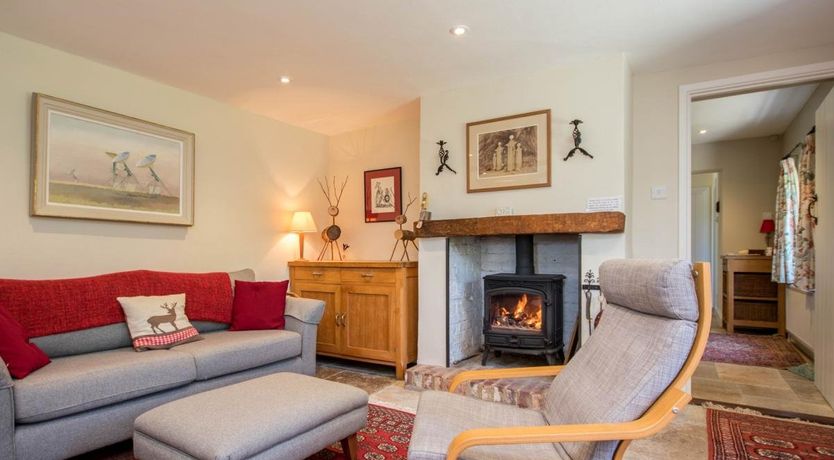 Photo of 5 Bed in Corfe Castle