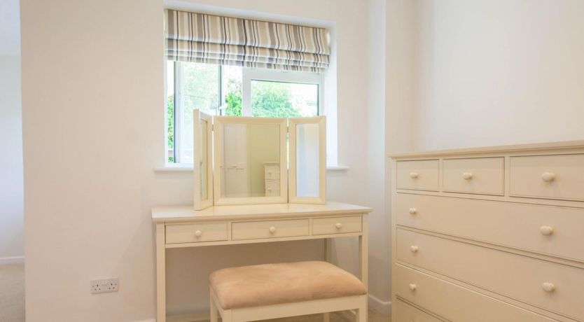 Photo of 4 Bed in Worth Matravers