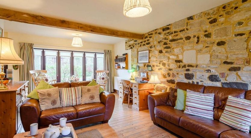 Photo of 3 Bed in Coombe Keynes