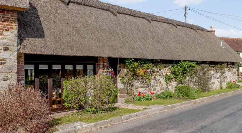 Photo of in Coombe Keynes (DC029)