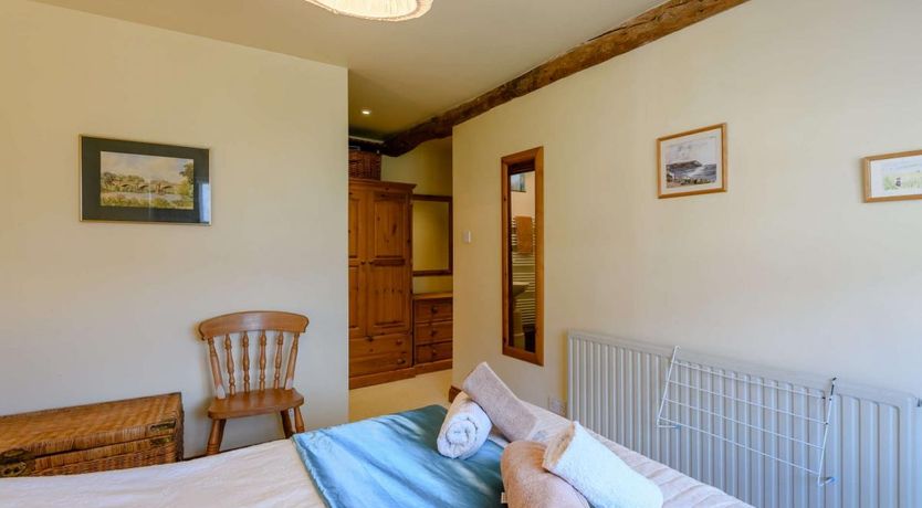 Photo of 3 Bed in Coombe Keynes