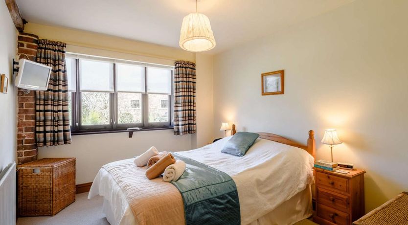 Photo of 3 Bed in Wareham