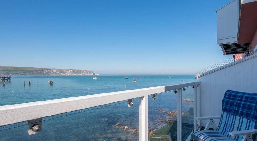 Photo of 2 Bed in Swanage
