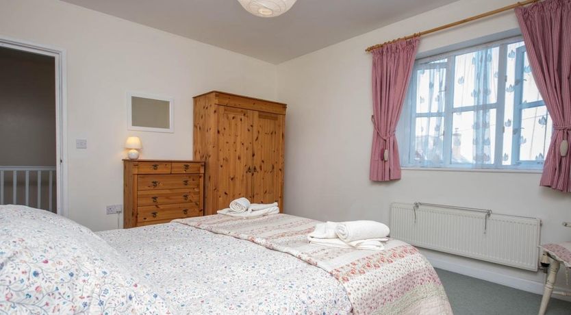 Photo of 3 Bed in Studland