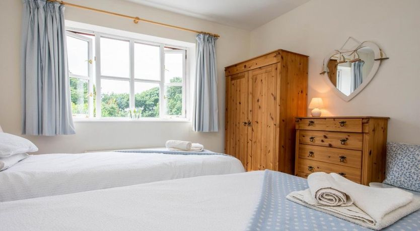 Photo of 3 Bed in Studland