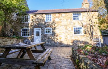 Woodland Cottage Holiday Cottage