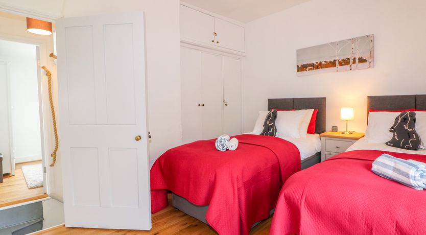 Photo of Thrower's Cottage