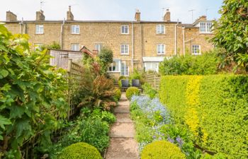 Thrower's Cottage Holiday Cottage