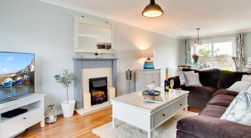 Photo of 4 Bed in Seahouses