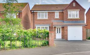 Photo of 4 Bed in Seahouses