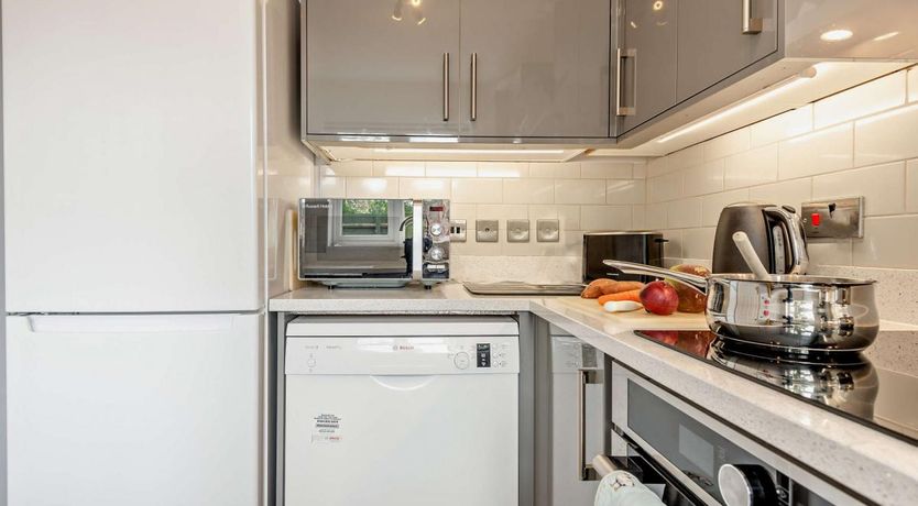 Photo of 2 Bed in Fordingbridge