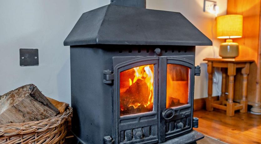 Photo of 1 Bed in Winfrith Newburgh