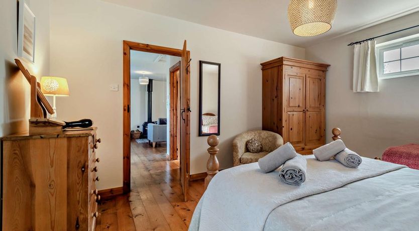 Photo of 1 Bed in Winfrith Newburgh