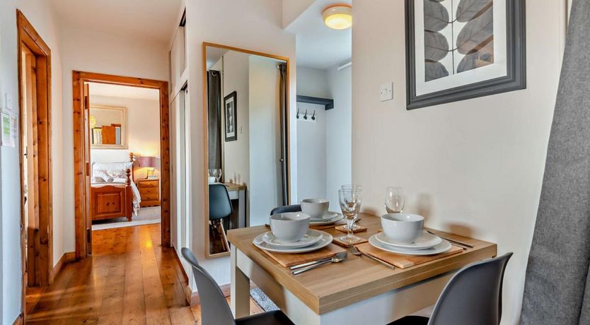 Photo of 1 Bed in Winfrith Newburgh