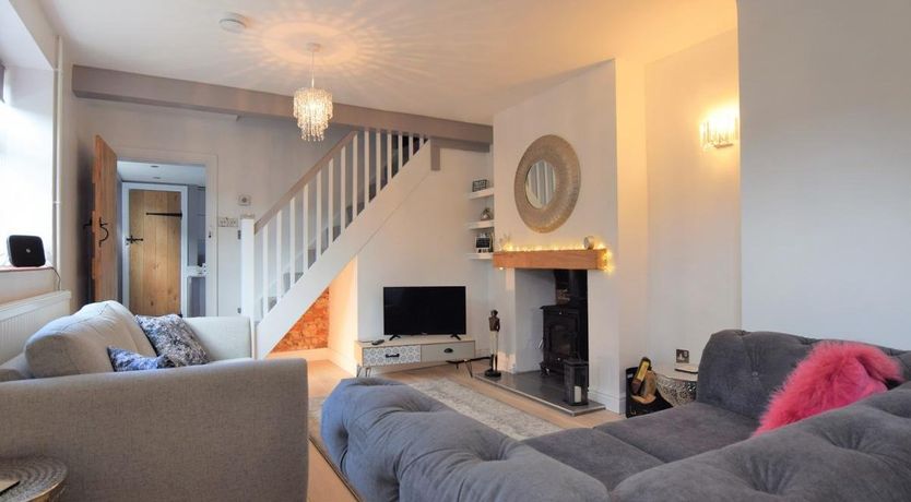 Photo of 2 Bed in Holt