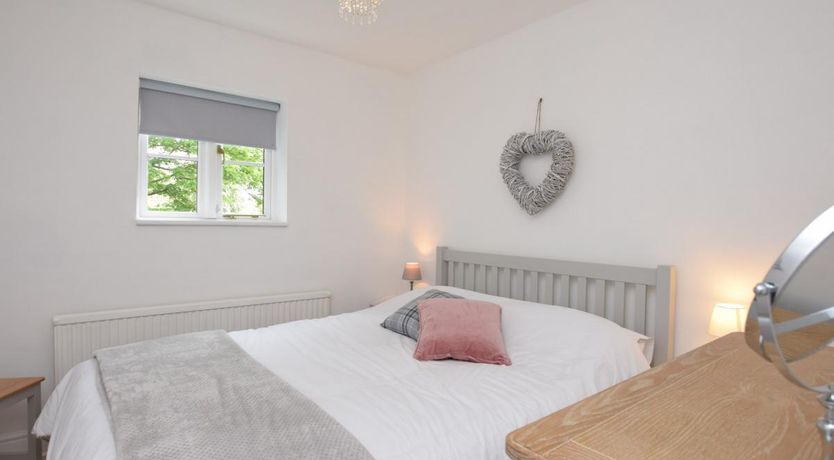 Photo of 2 Bed in Holt