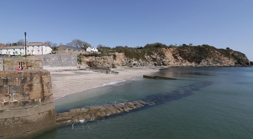 Photo of Silvermine House