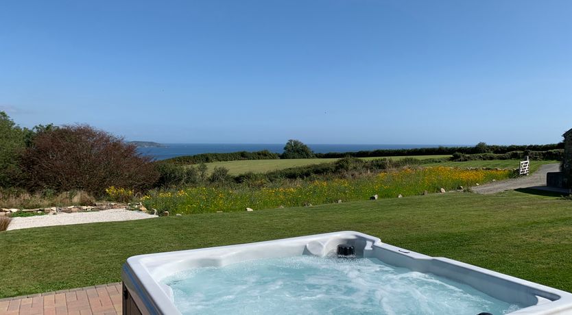 Photo of Silvermine House