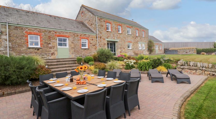 Photo of Silvermine House