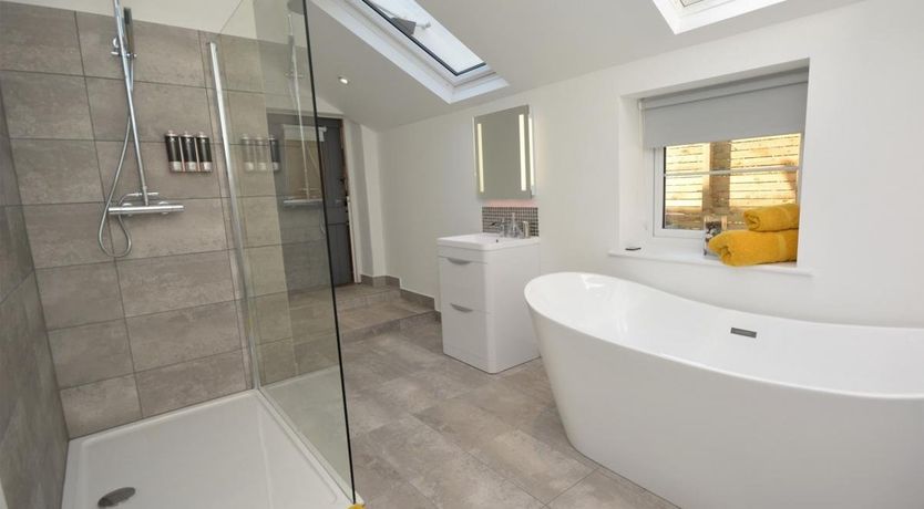 Photo of 1 Bed in Westward Ho