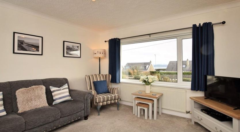 Photo of 2 Bed in Moelfre