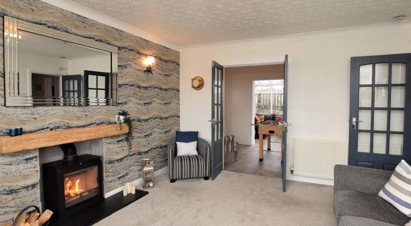 Photo of 2 Bed in Moelfre