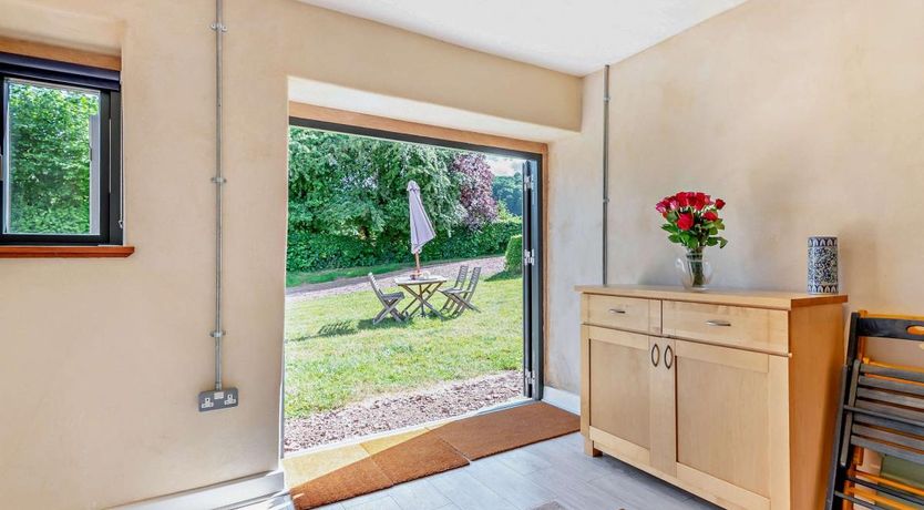 Photo of 2 Bed in Hope Mansell