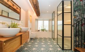 Photo of Tickmorend Farm