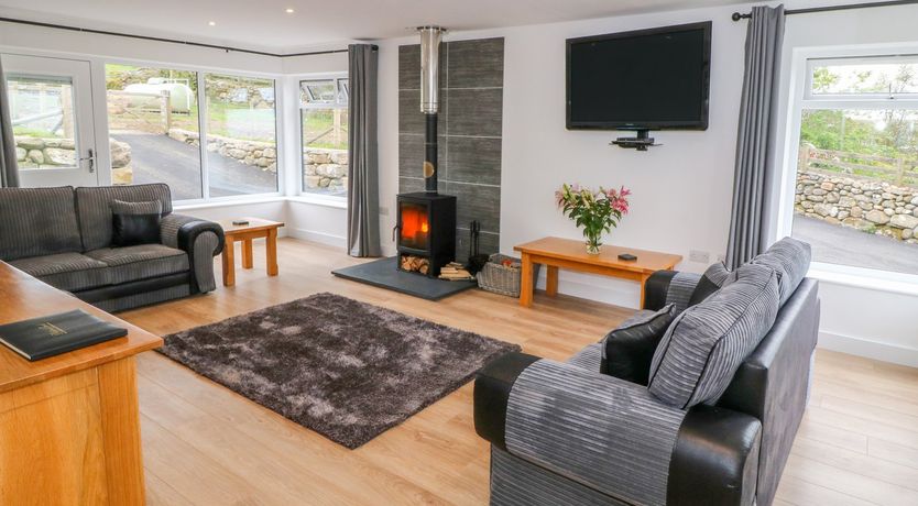 Photo of Llwyd Coed Canol