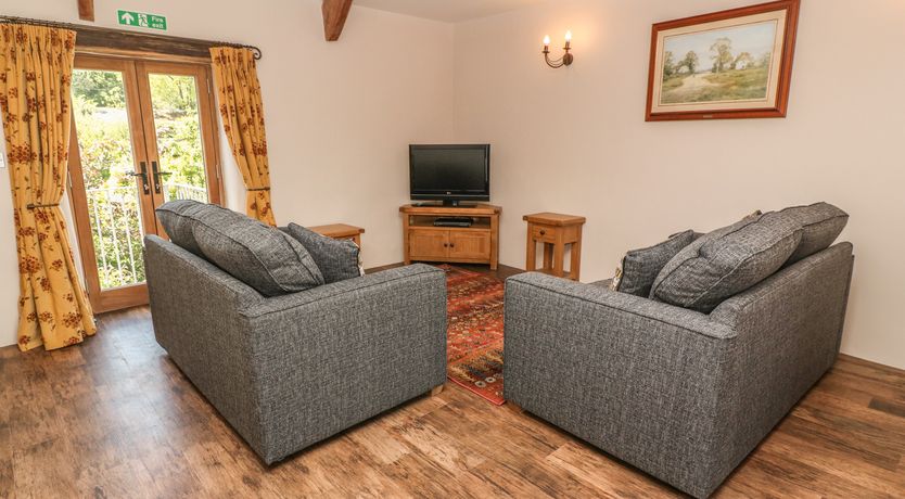 Photo of Badharlick Granary