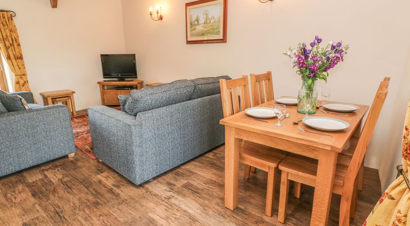 Photo of Badharlick Granary