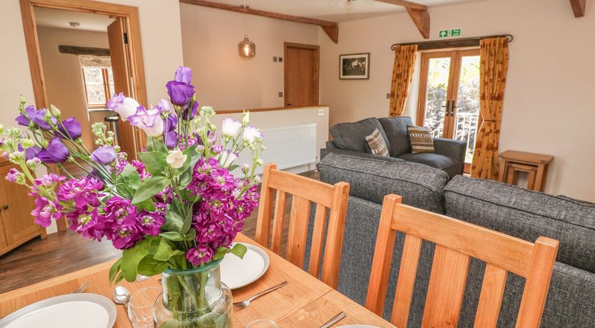 Photo of Badharlick Granary